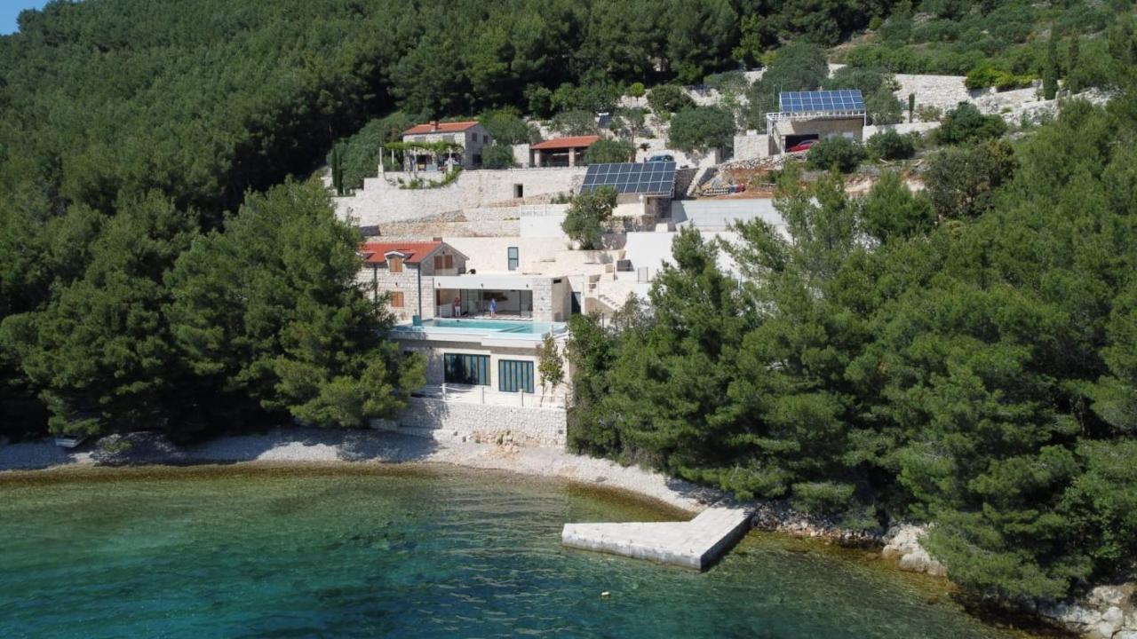 Beachfront Villa Brulupes In Secluded Bay Konstari Екстериор снимка